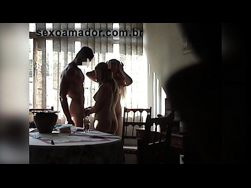 ❤️ Rakan seks menjemput seorang lelaki gergasi dan bertiga bersamanya ❤️ Lucah pada kami ms.pornburst.ru